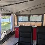 Kamp alanı Luxuswohnwagen Hecht Am Kransburger 001 *