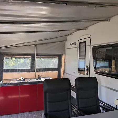 Kemping Luxuswohnwagen Hecht Am Kransburger 001 *