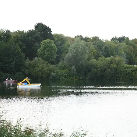 Luxuswohnwagen Hecht Am Kransburger 001 مكان تخييم *