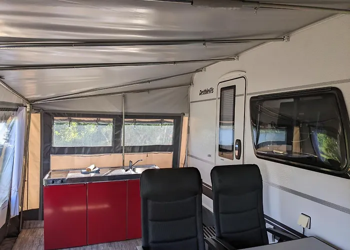 Kamp alanı Luxuswohnwagen Hecht Am Kransburger 001 *