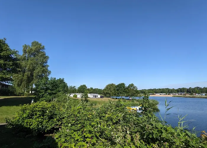 Luxuswohnwagen Hecht Am Kransburger 001 Kemp